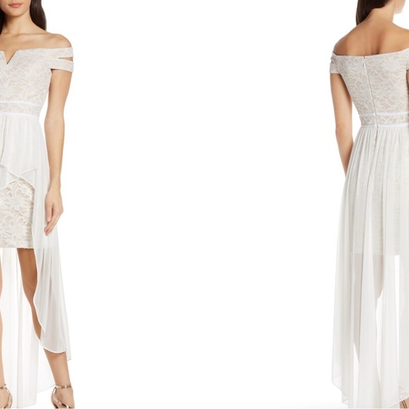 Morgan &  Co. - Off the Shoulder Lace & Chiffon Overlay Gown Junior's Size 5 - Picture 4 of 13